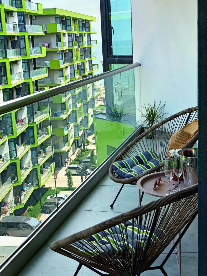Mur Apartament Alezzi Beach Resort Năvodari Kültér fotó