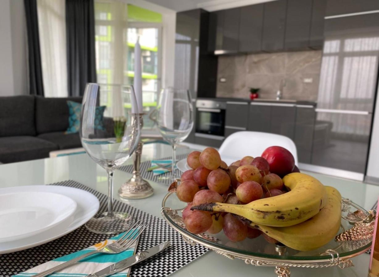 Mur Apartament Alezzi Beach Resort Năvodari Kültér fotó