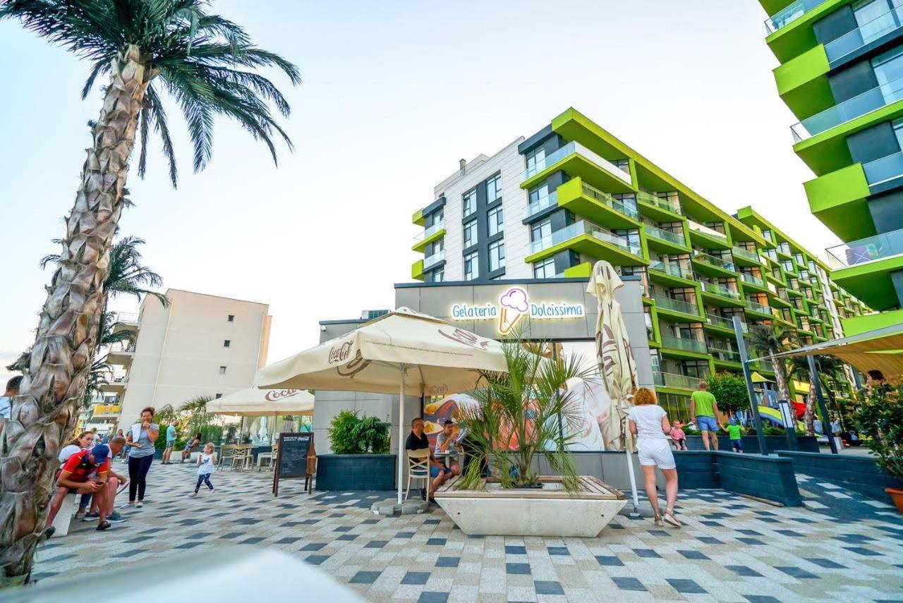 Mur Apartament Alezzi Beach Resort Năvodari Kültér fotó