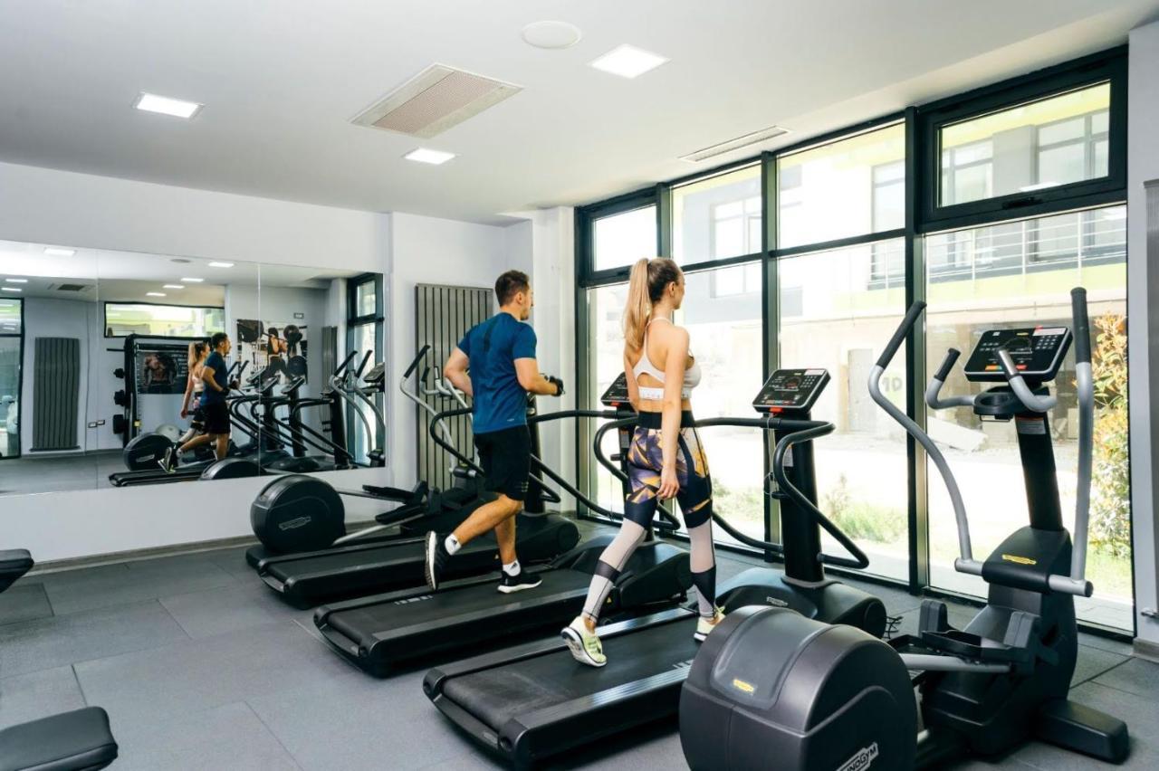 Mur Apartament Alezzi Beach Resort Năvodari Kültér fotó